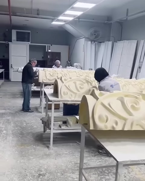 Poliüretan 60 cm Sütun Ayağı Modelleriyle Silindirik Sütun İmalatında Estetik ve Dayanıklılık — 0:13