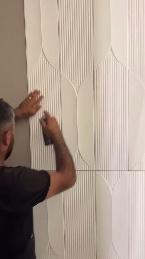 Poliüretan 3D Desenli Duvar Paneli Montajı