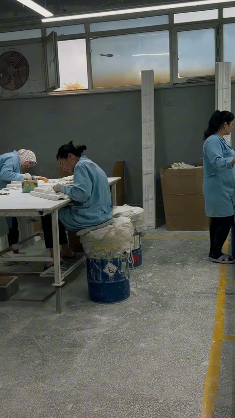 Polure Fabrikası: Kalıp, Döküm ve El Finisajı