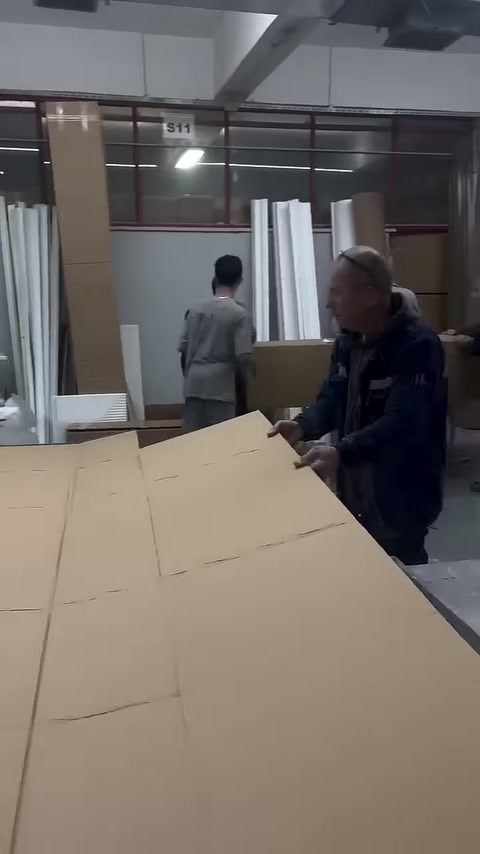 Poliüretan Söve, Sütun ve Kartonpiyer Üretimi ve Paketleme