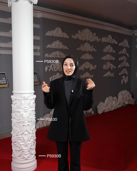 İşlemeli kaideli yuvarlak sütun modelleri sergi alanında tanıtılıyor