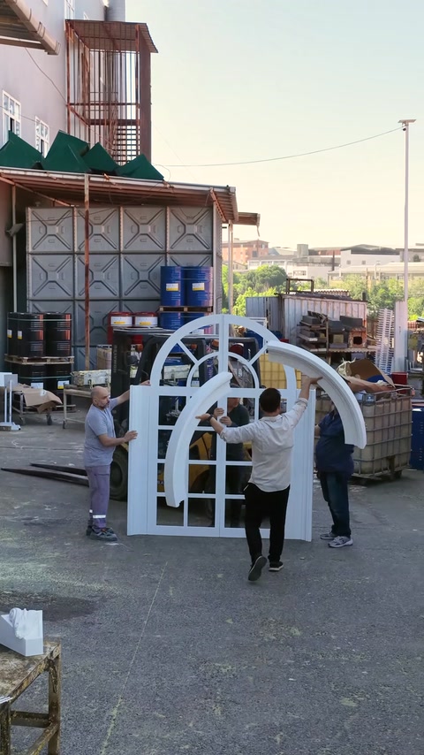 CNC Teknolojisiyle Şekillenen Pencere ve Söve Kombinasyonları